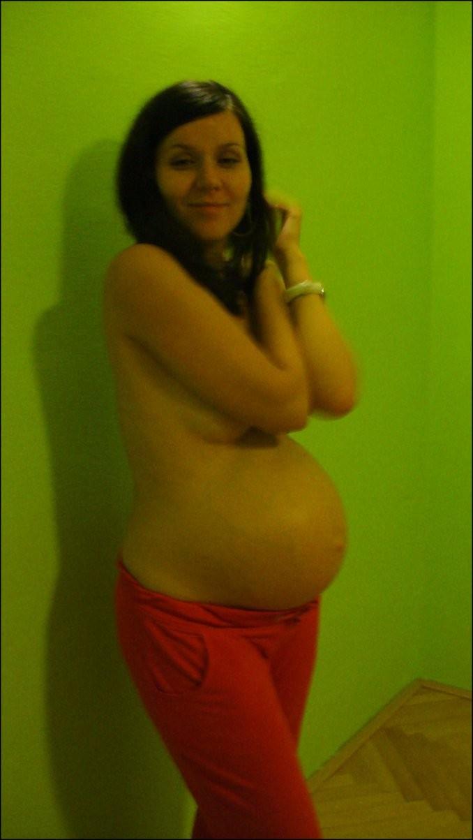 Pregnant Amateur Girlfriend 15