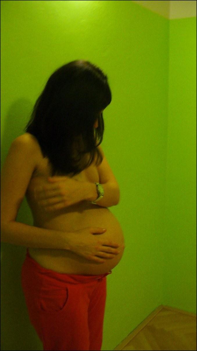 Pregnant Amateur Girlfriend 4