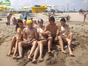 Eforie.-Beach-in-Romania-on-the-Black-Sea-w6w4a65jgk.jpg