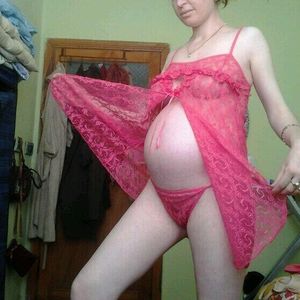 Turkish-Pregnant-Mom-Needs-Cock-x29-j7ad260emn.jpg
