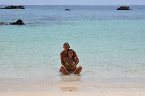 Perfect 10 on holiday (HQ) x301-d7ad9v4r46.jpg