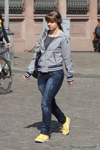 Candid Hotties - 03 a7bmsxdw6x
